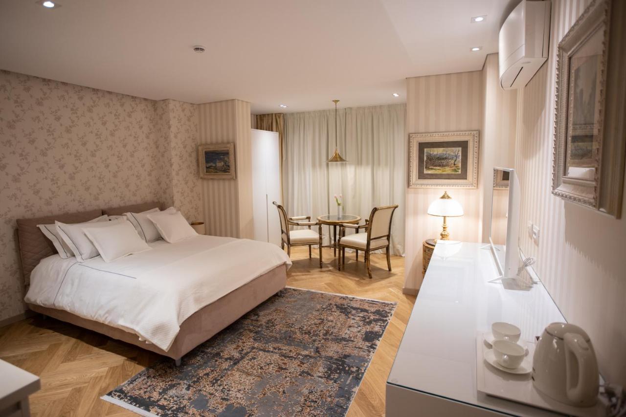 Seven Luxury Suites Tirana Exterior foto
